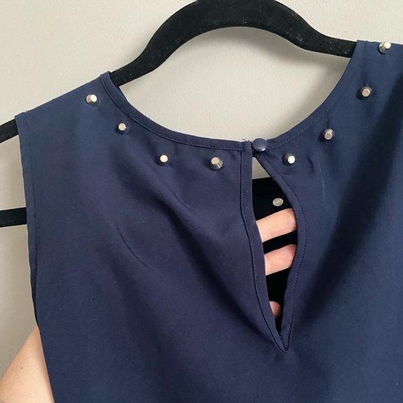 Forever 21 navy stud neck detail tank - Picture 6 of 8